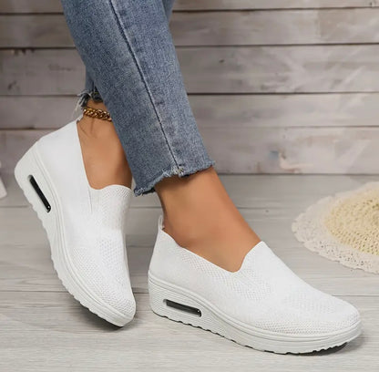Rahat Kaymaz Slip on Ortopedik Kadın Ayakkabıları